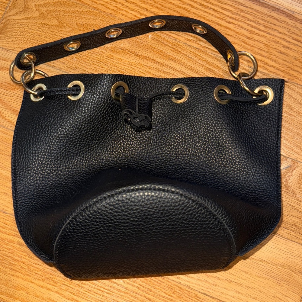 Black Bucket Bag